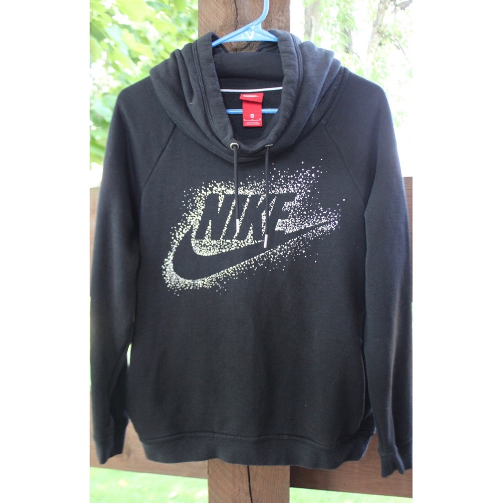 Nike sweatshirt